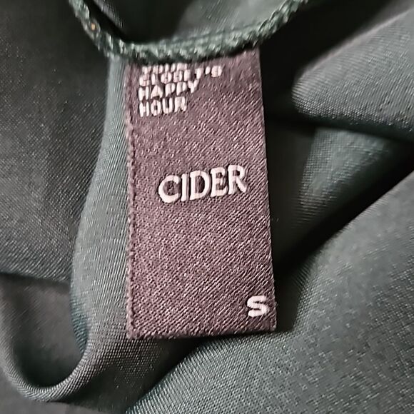 Cider Emerald green satiny maxi dress size Small - Picture 9 of 11